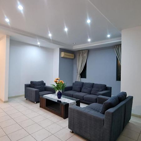 Kenyalang Emerald Riverine Resort Homestay Kuching Ngoại thất bức ảnh
